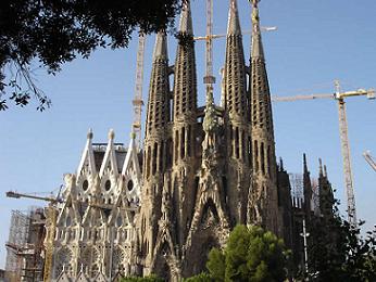 ガウディ バルセロナ建築家 作品群 生涯 特徴 名言を徹底解説 ２０２１年 バルセロナ観光 フリープランなら カタルーニャ観光